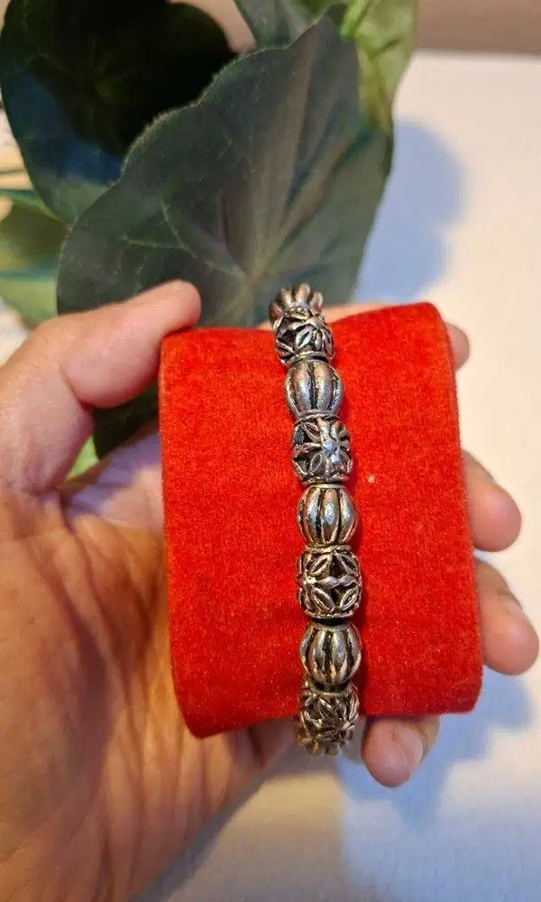 Gelang Manik Perak Bali - Ethnic Silver Bead Bracelet ​