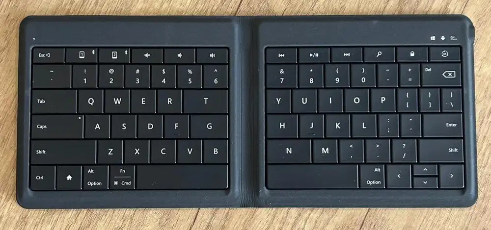 Universal Foldable Keyboard