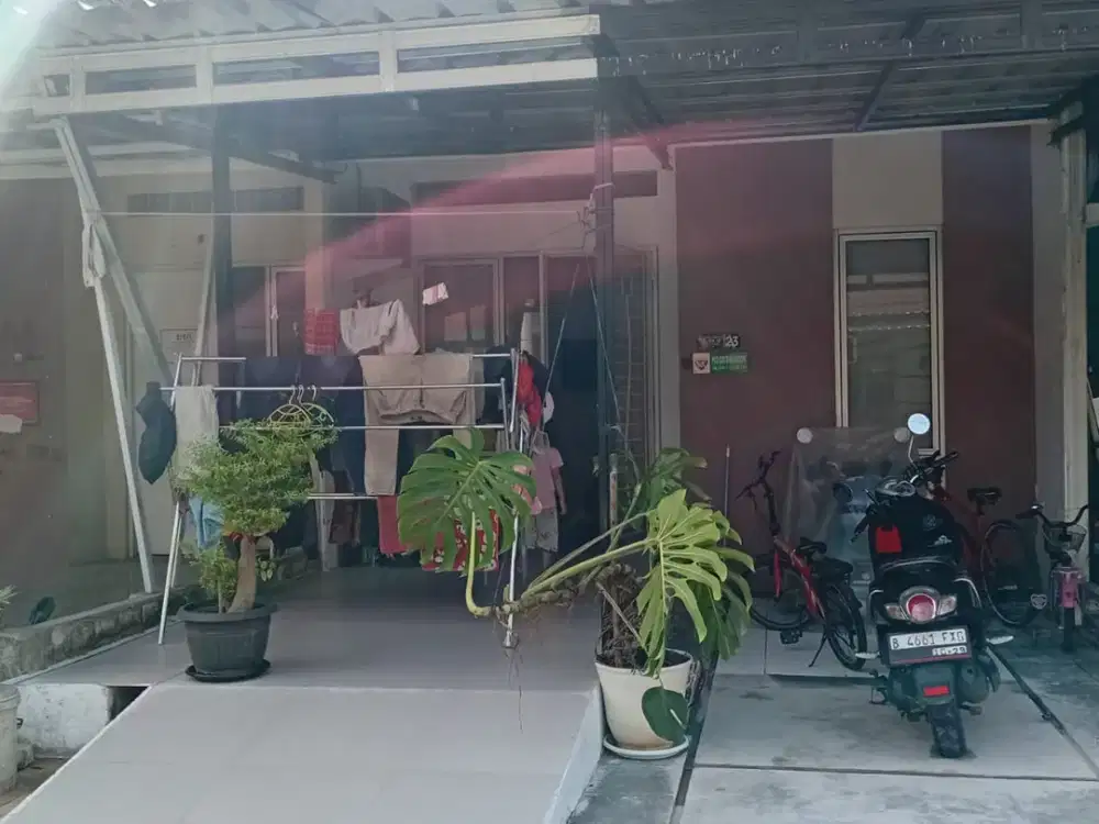 Rumah siap huni Cluster Liverpoll Mutiara Gading City  Bekasi.