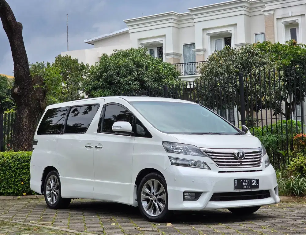 TDP 25.JT| VELLFIRE Z PLATINUM PREMIUM SOUND 2.4 AT 2011 PUTIH SEGER!!