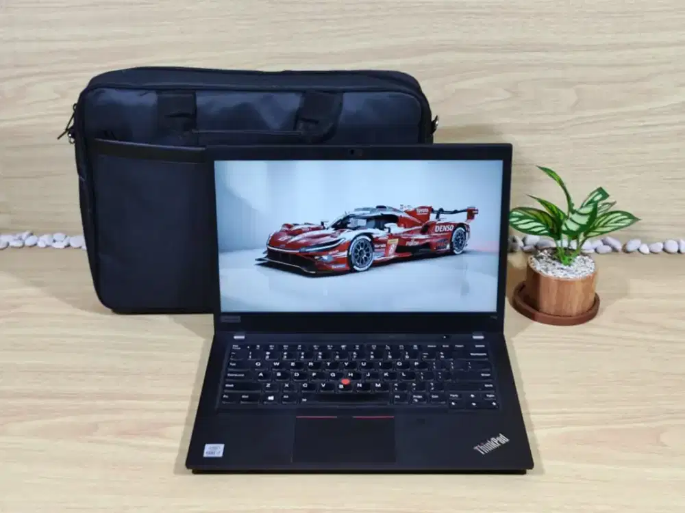 Lenovo ThinkPad T14 GEN1 Touchscreen Cocok di pakai gaming dan editing