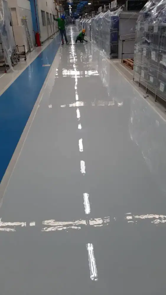 Jasa cat epoxy lantai profesional - kuat, rapi, tahan lama