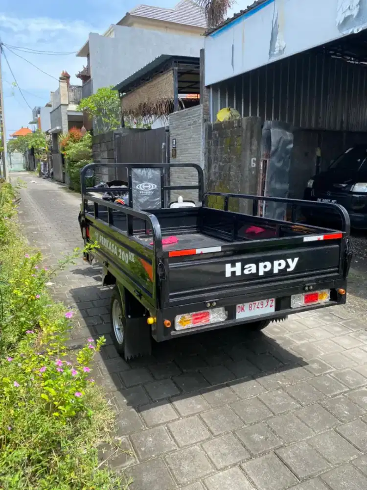 Heppy perkasa. 200 CC thn 2025 cash Bali dharma motor.