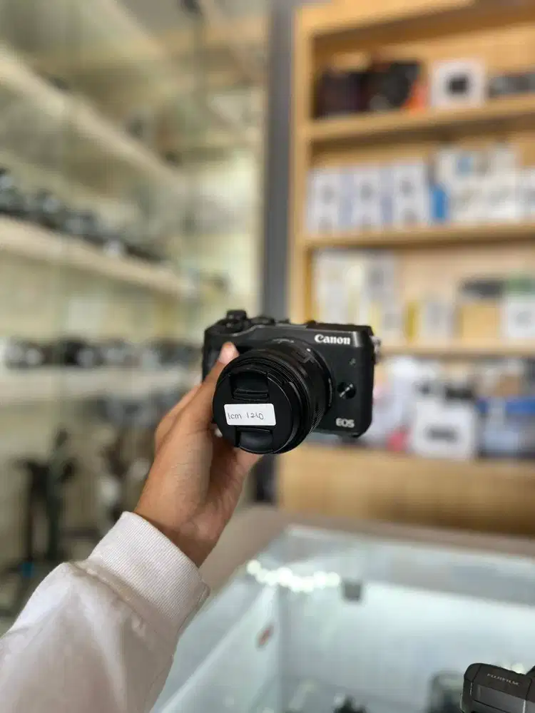 KAMERA CANON M6 + KIT