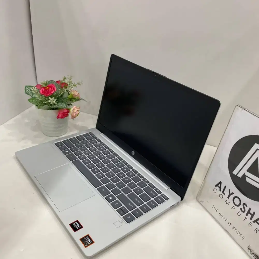 Laptop HP Omnibook 3 14 HA0335AU AMD Ryzen AI 5 340 16GB SSD 512GB