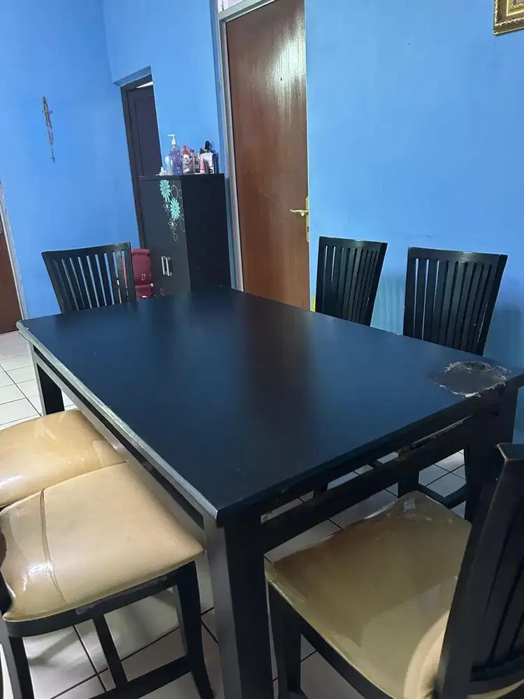 MEJA MAKAN + 6 KURSI – MINIMALIS HITAM ELEGAN MURAH MERIAH‼️