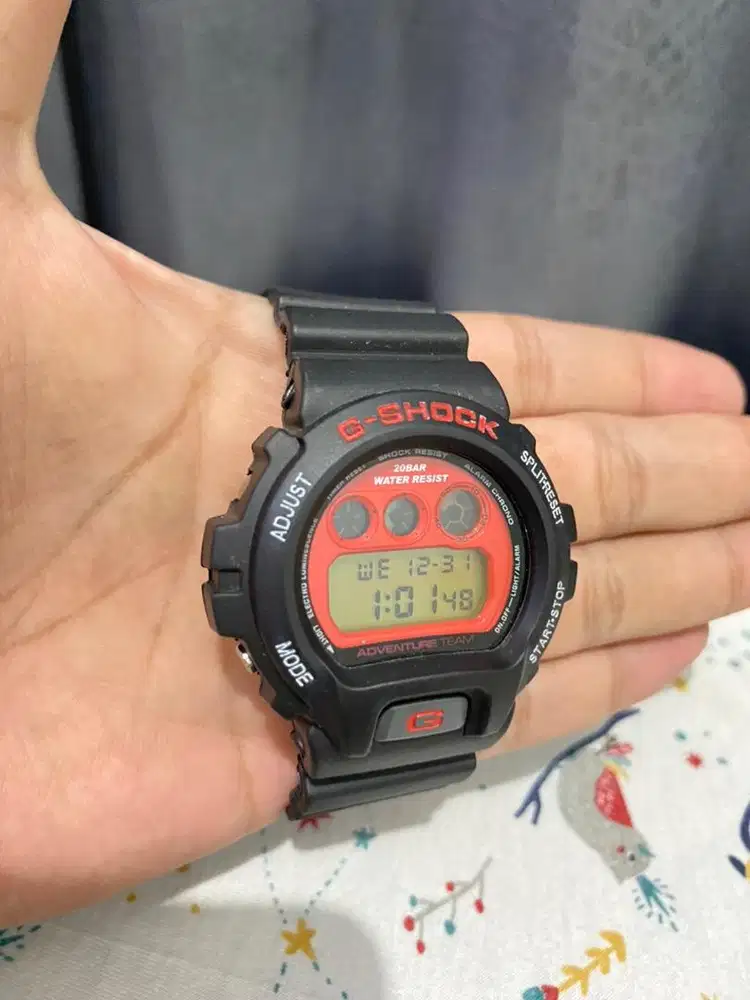 G-Shock DW-6900 Y X Marlboro Adventure Team