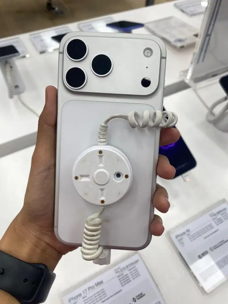 IPHONE 17 PRO MAX CASH/CREDIT