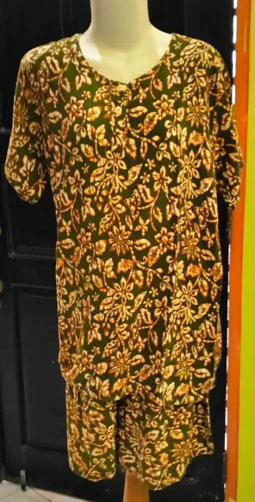 baju santai
2 pcs
katun
celana pendek
atasan lengan pendek  hijau
