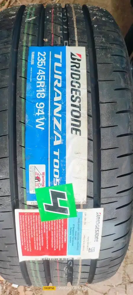 Brigestune R18 235/45 TURANZA