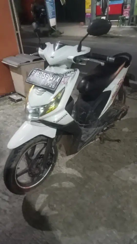 Honda beat karbu 2011 lengkap hidup