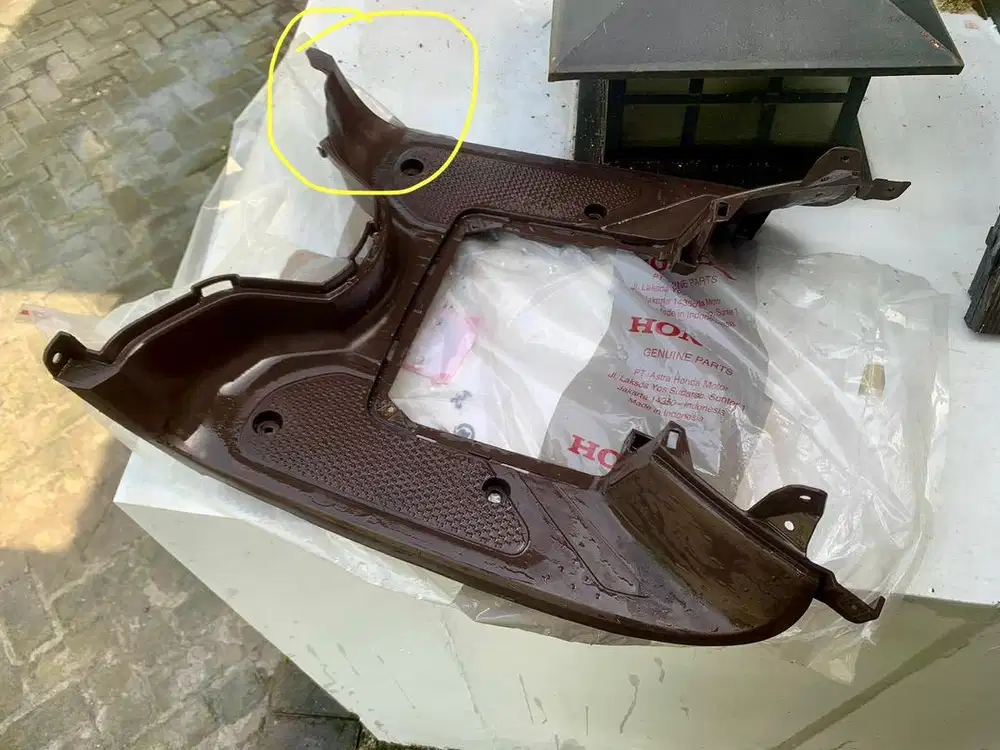 Cover lantai pijakan kaki scoopy 2021