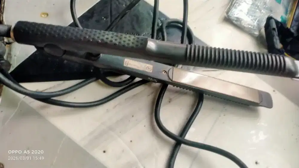 Catokan rambut panasnnya masih bagus