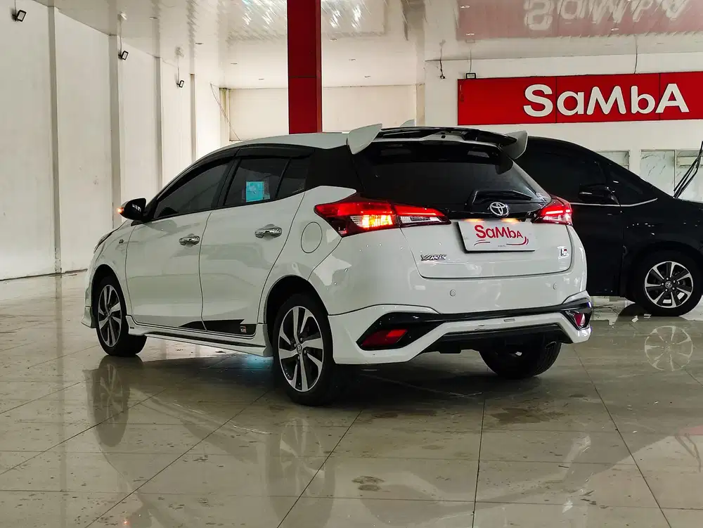 TOYOTA YARIS GR AT 2022 PUTIH GANJIL#GARANSI MESIN 1TH FREE ERA#DP10%