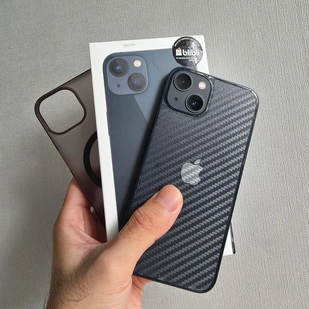 Apple iPhone 13 Blibli