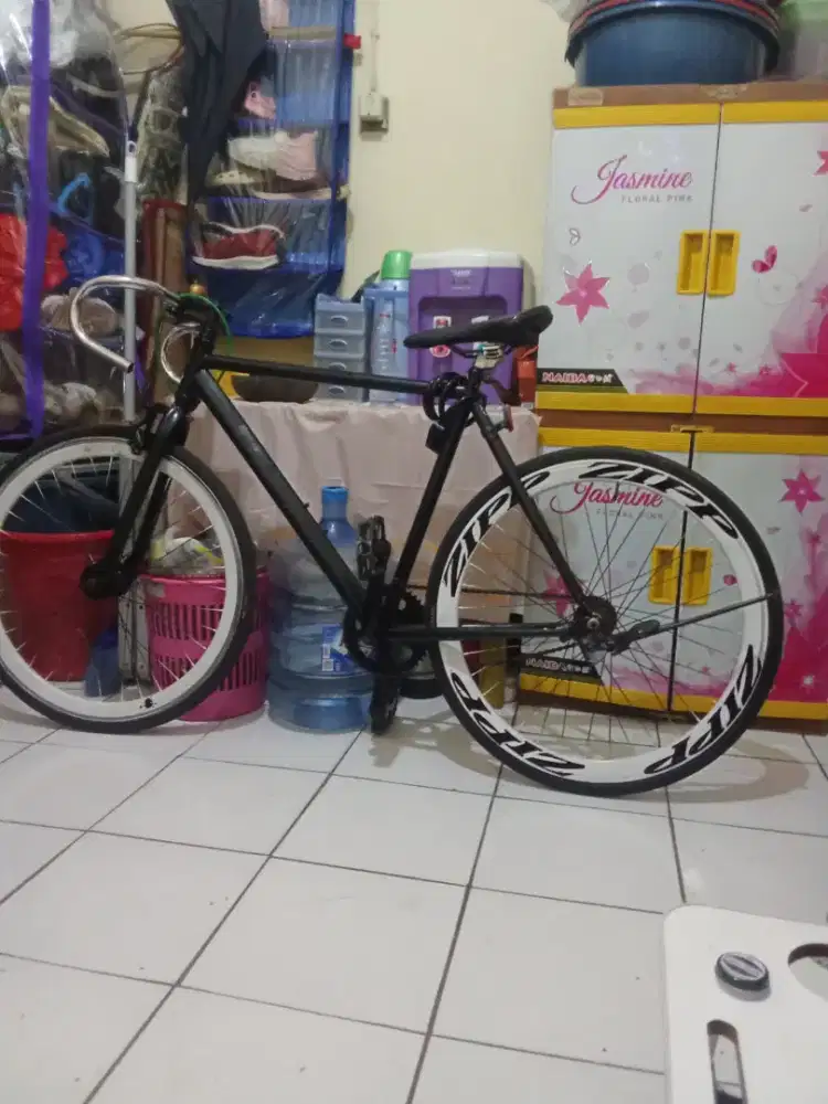 sepeda pixie dewasa ganteng siap gowes