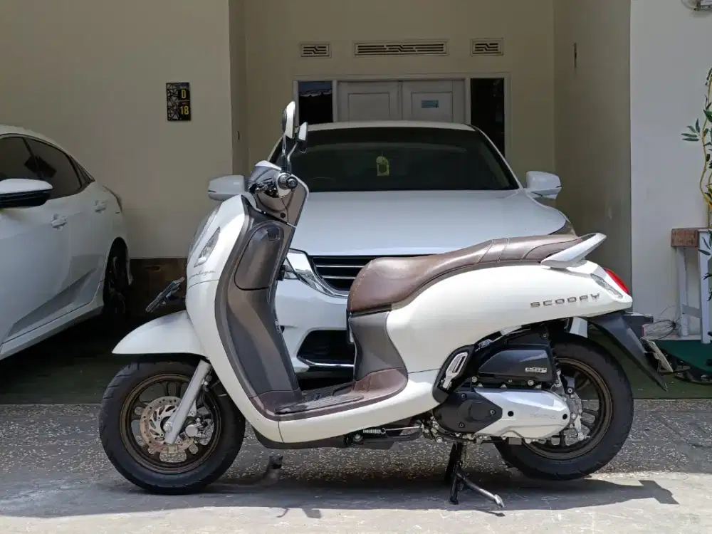 Scoopy prestige tahun 2023 keyless/tt boleh gan cash lebih bagus