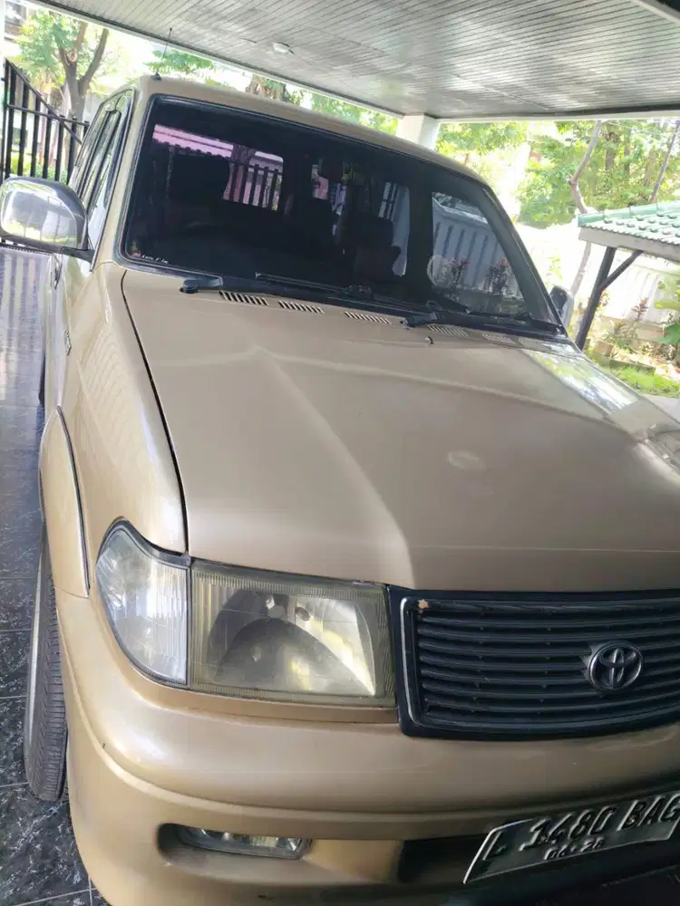 Dijual toyota kijang krista 2001
