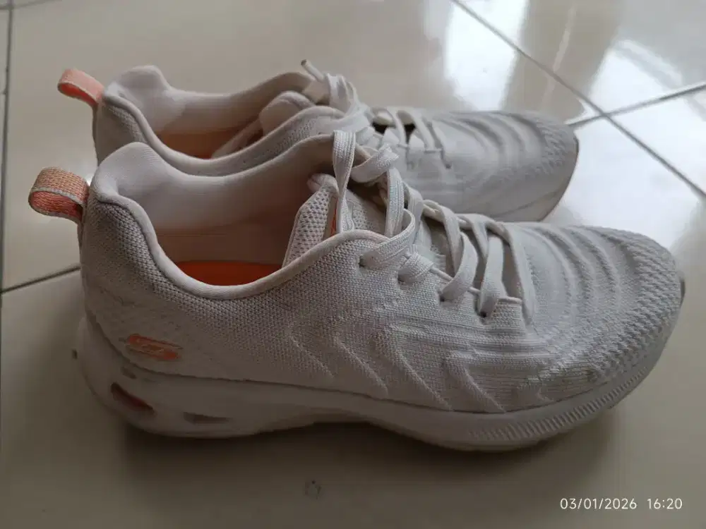 Skechers Bobs Memory Foam