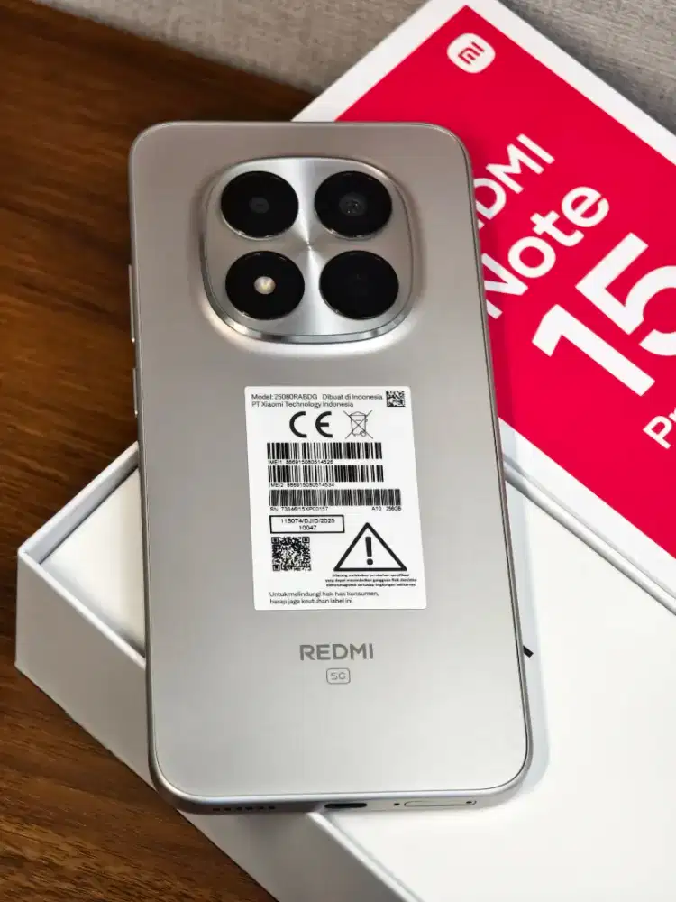 Redmi note 15 Pro 5g 8/256 second resmi Jan 2027