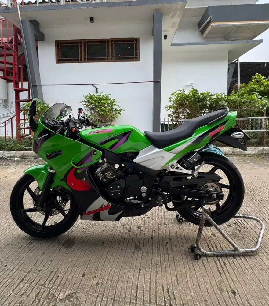 Kawasaki Ninja R 2014 modif SSR