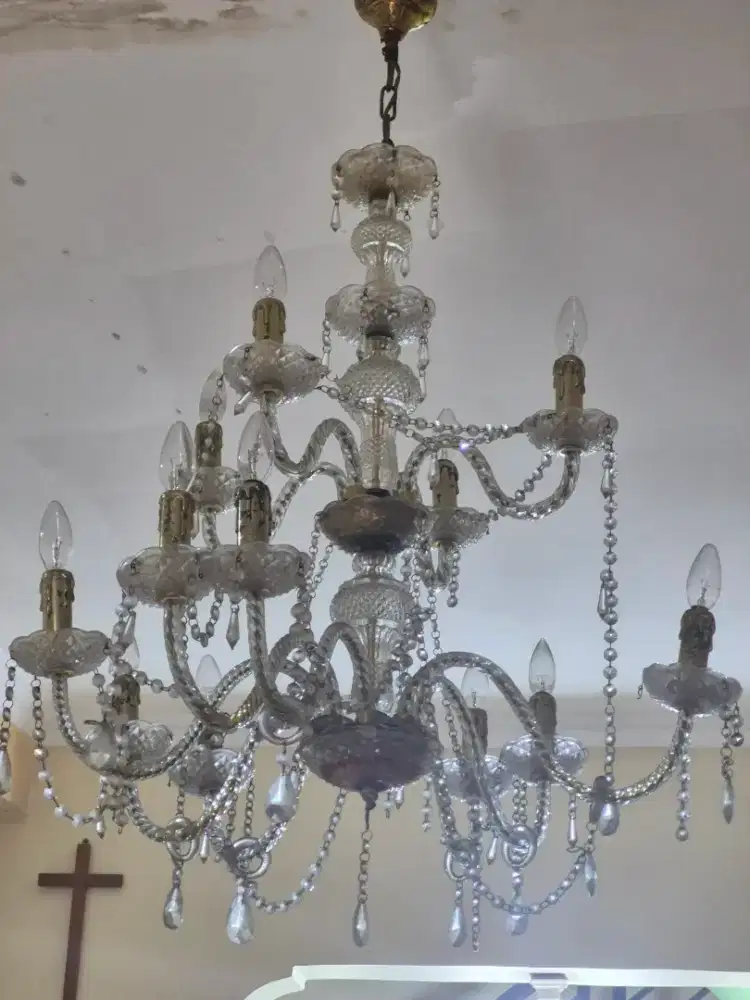 Lampu kristal ganting kondisi bagus