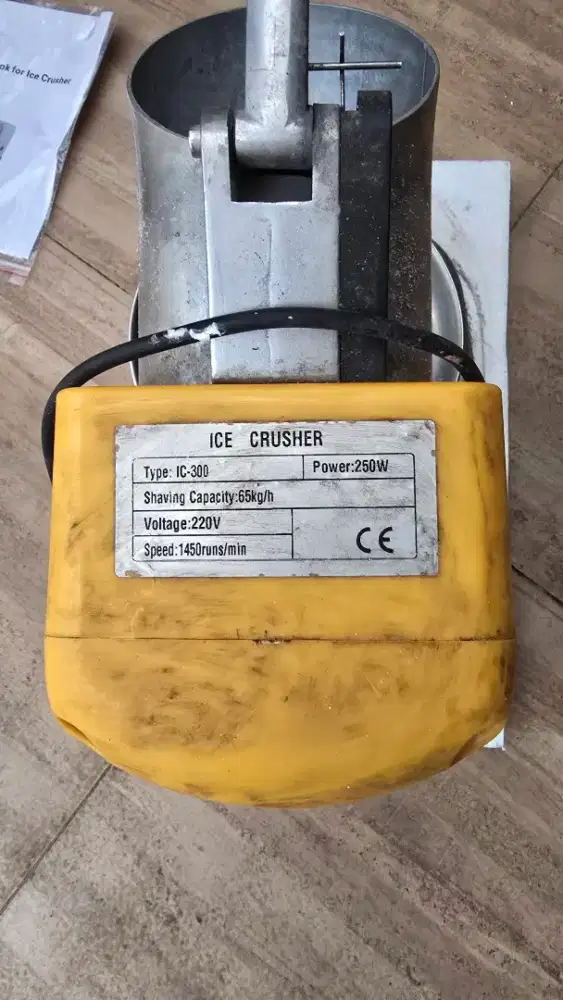 Ice crusher ic-300 mesin es
