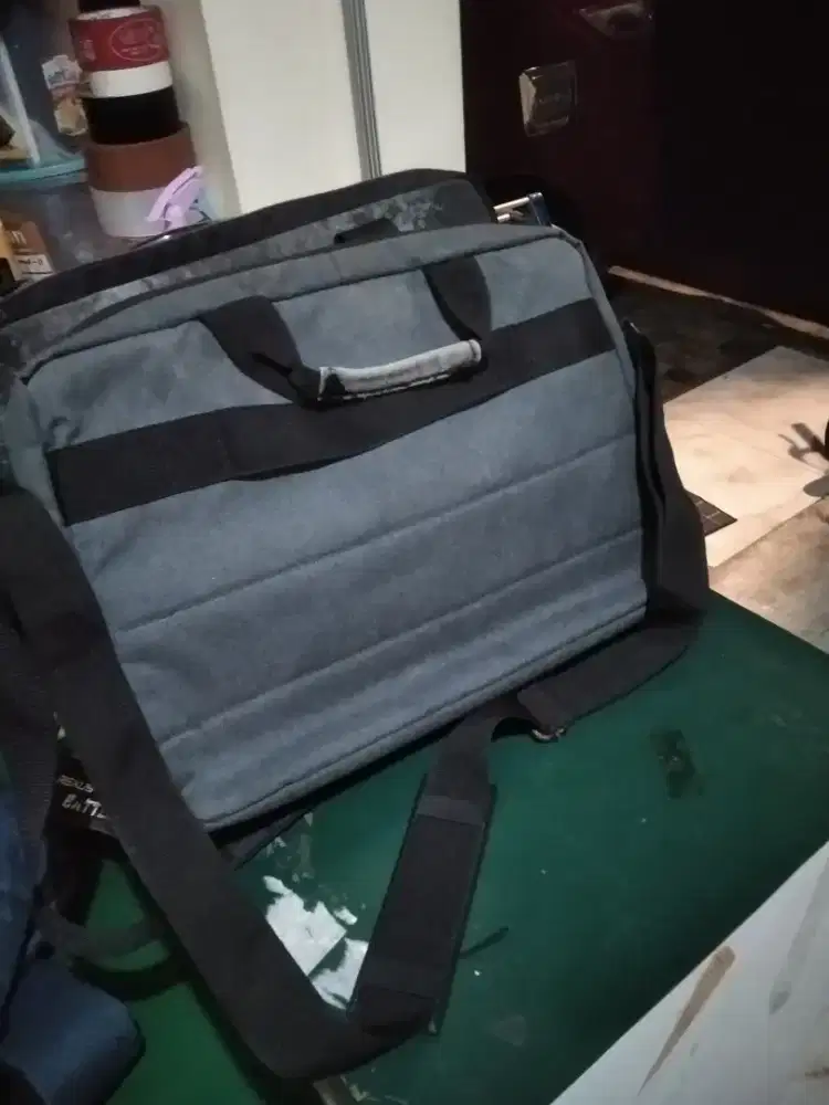 2 Tas Laptop Slempang