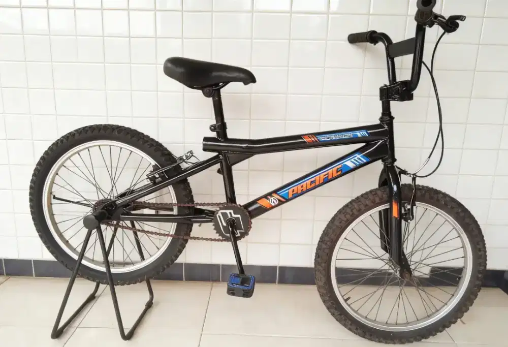 Sepeda anak Bmx uk20 gt