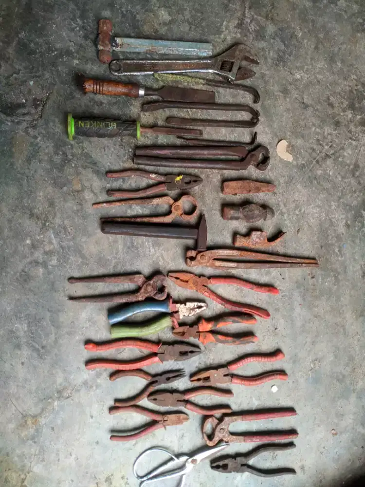 Alat alat bekas borongan