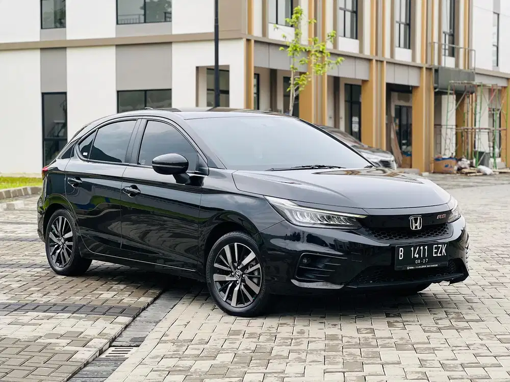 HONDA CITY 1.5 RS BENSIN HATCHBACK NON SENSING TAHUN 2022 WARNA HITAM