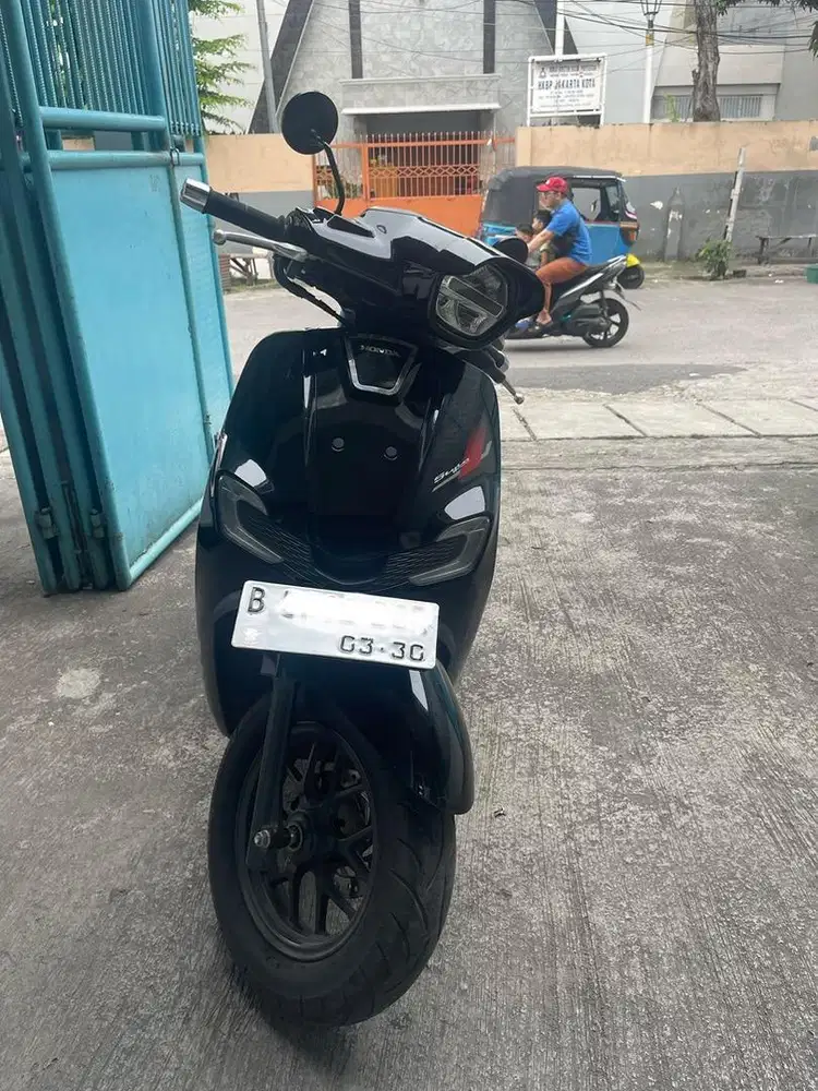 Motor Honda stylo 160 black