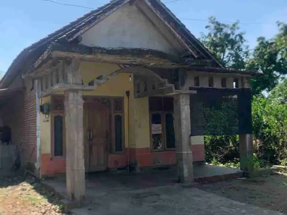 DI JUAL RUMAH
KEL. : BEGENDENG
KEC. : JATIKALEN
KAB  : NGANJUK