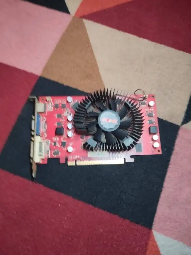 Nvidia GeForce VGA Card 9600GT DDR3 - Sesuai Gambar