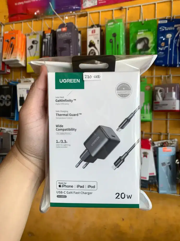 Ugreen type C to lightning N gan 20 wat fast charging