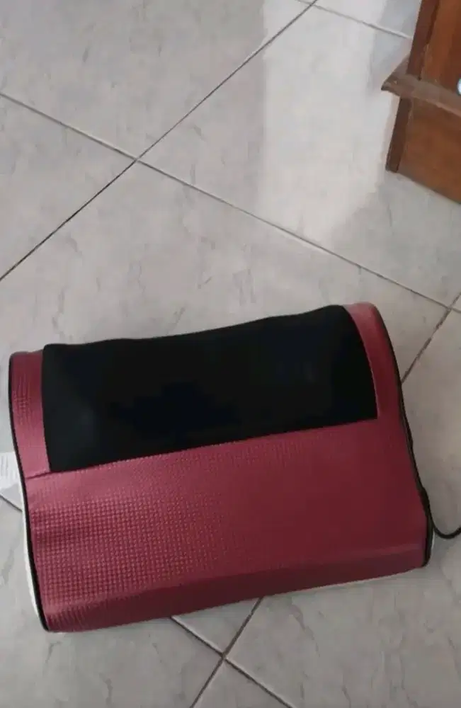 Bantal Pijat Refleksi Portable
