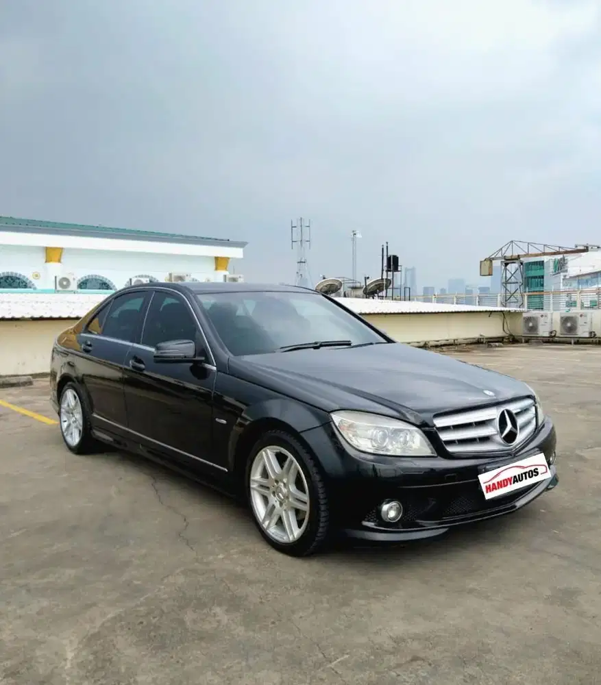 Mercedes Benz C250 Avantgarde CGI Tahun 2011 Automatic Hitam