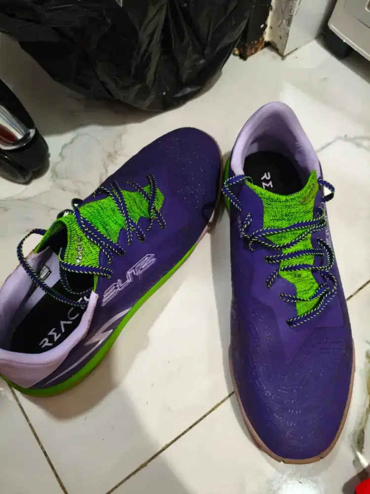 Sepatu Futsal Specs Reacto Blitz 2 Elite