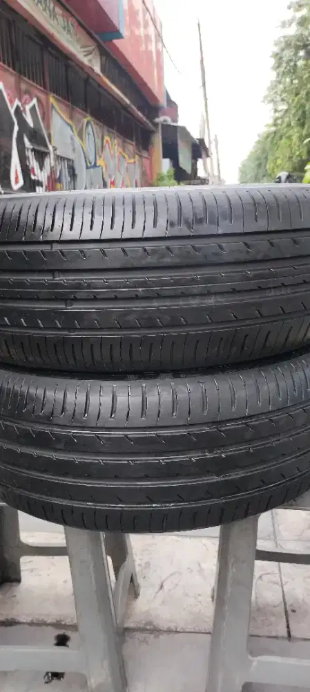 2ban 215/55/R18 Toyo Proxes R56 90% 2022 Made in Japan hub Wa gan