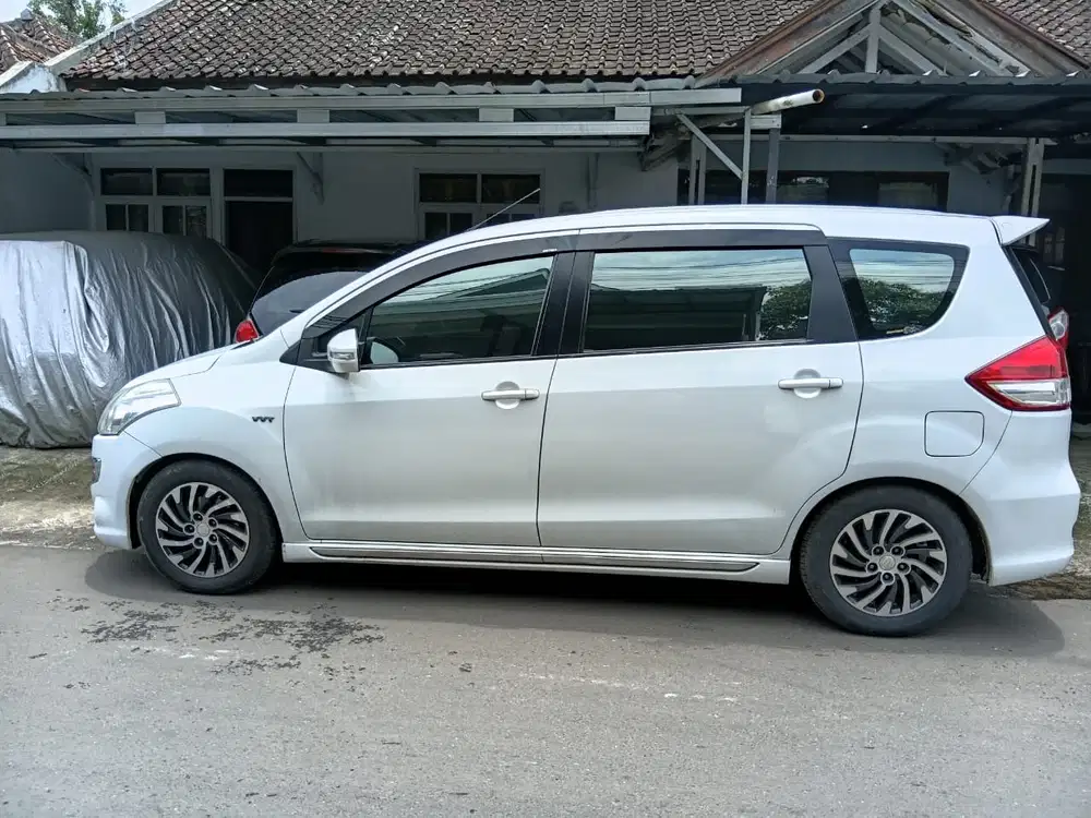 Suzuki Ertiga 2017 Bensin