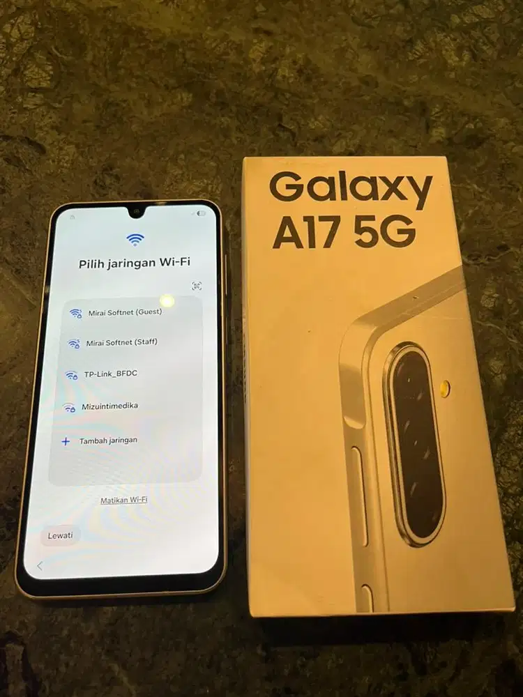Samsung A17 5G 8/256
