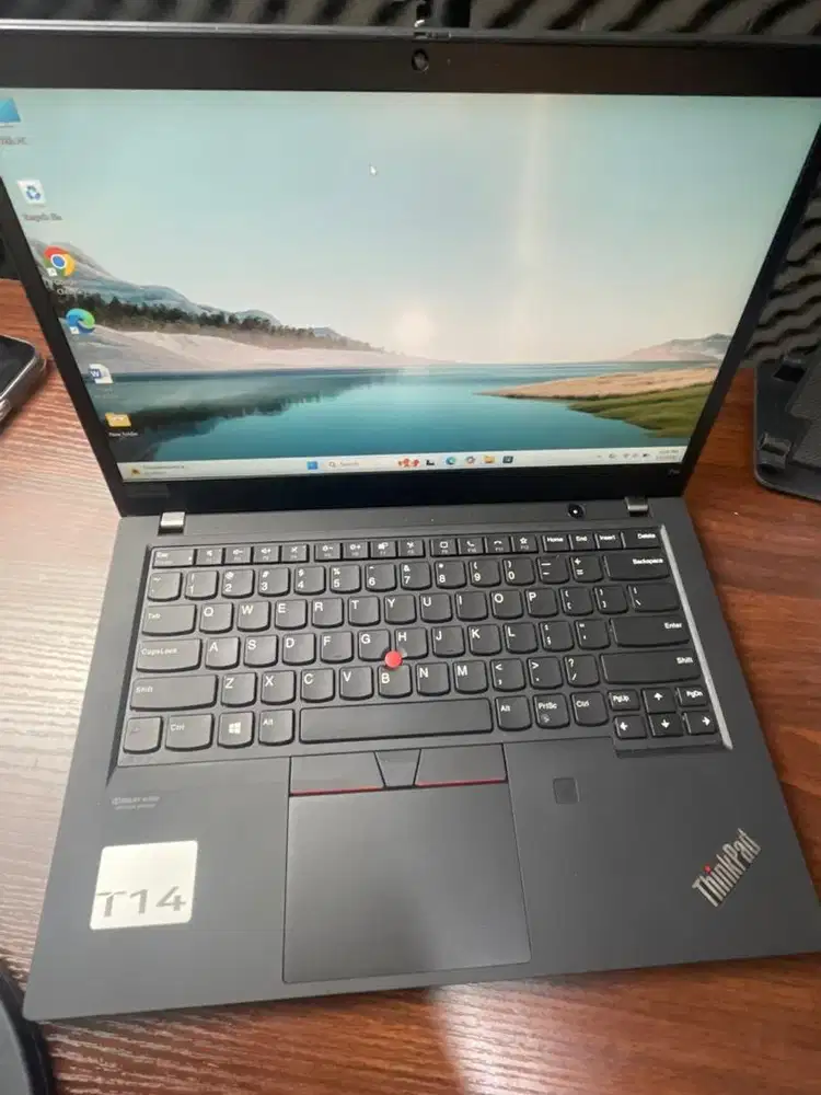 LAPTOP LENOVO SERI T14 RAM 16 SSD 256/512 gb windows 11 pro