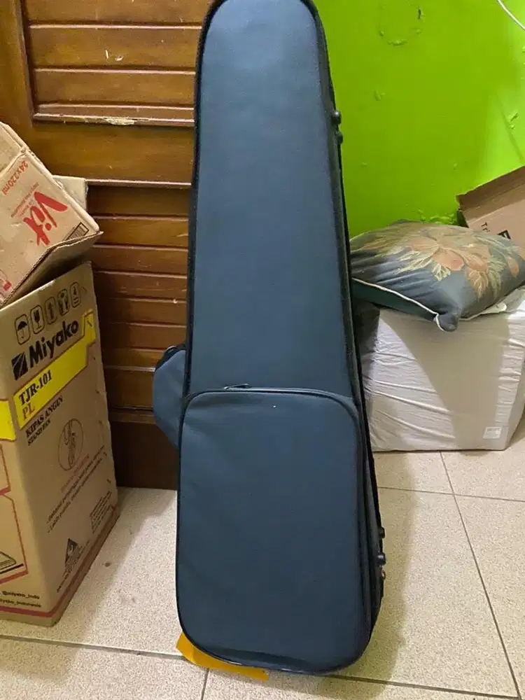 Biola Scottguan 140 Biola Akustik 4/4