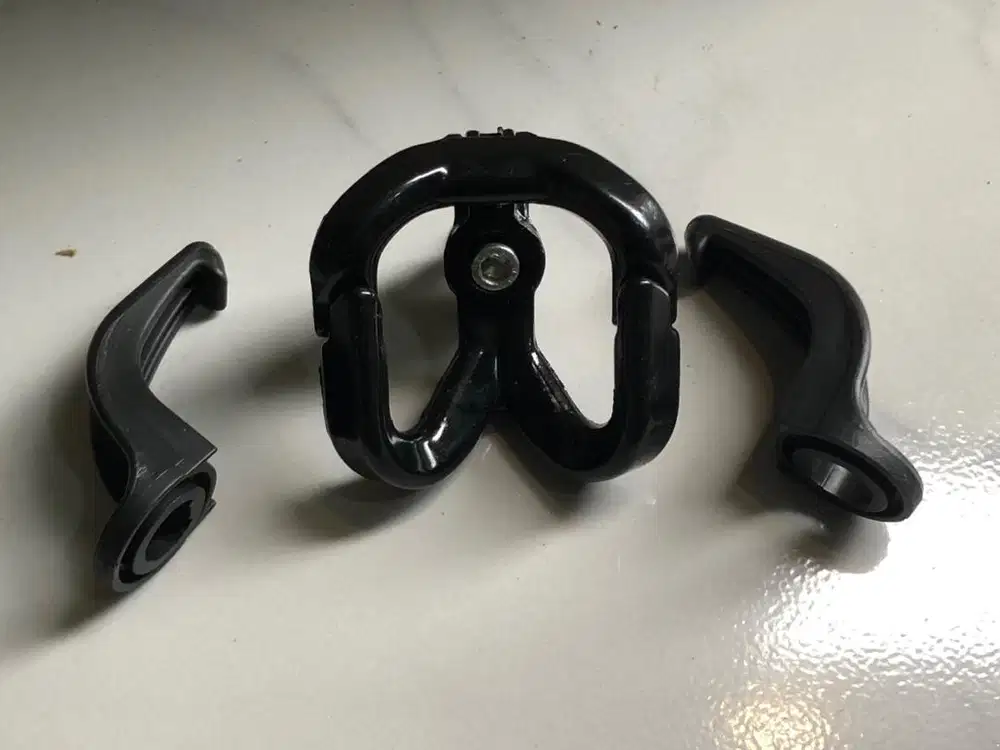 Gantungan Barang Standar