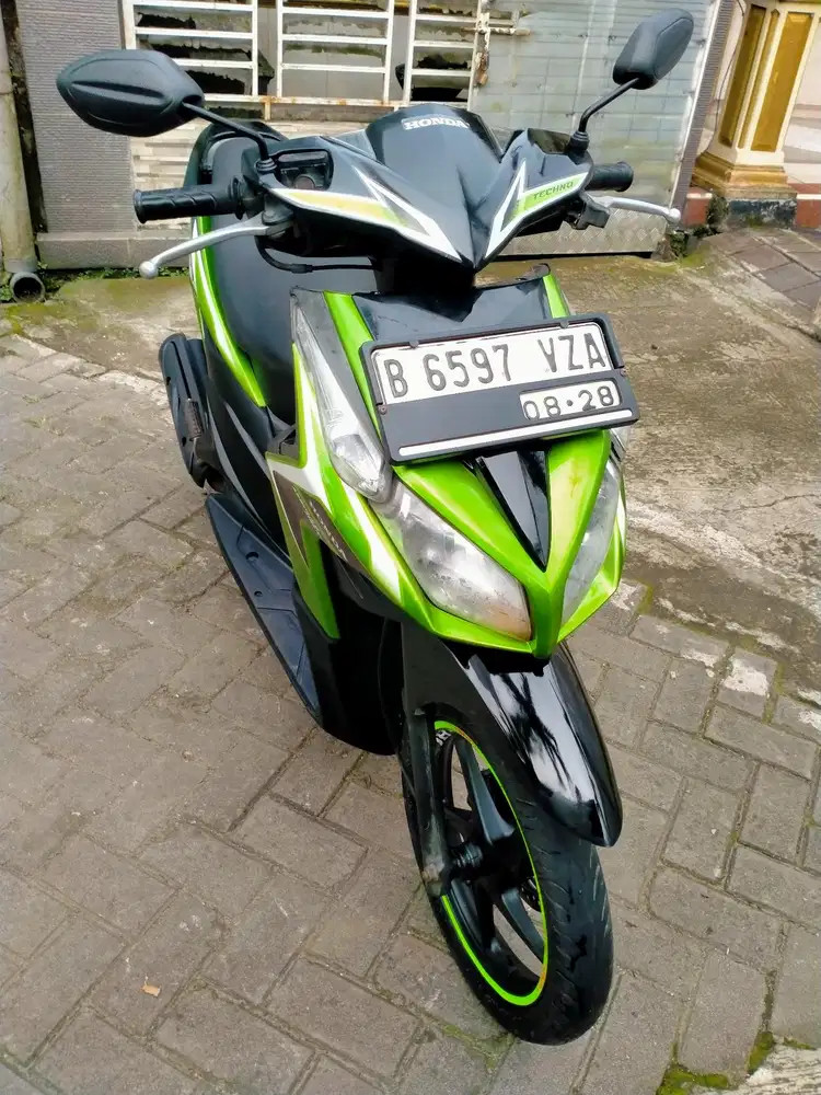 Honda Vario techno pajak hidup lengkap sehat kterangan detail dibawah