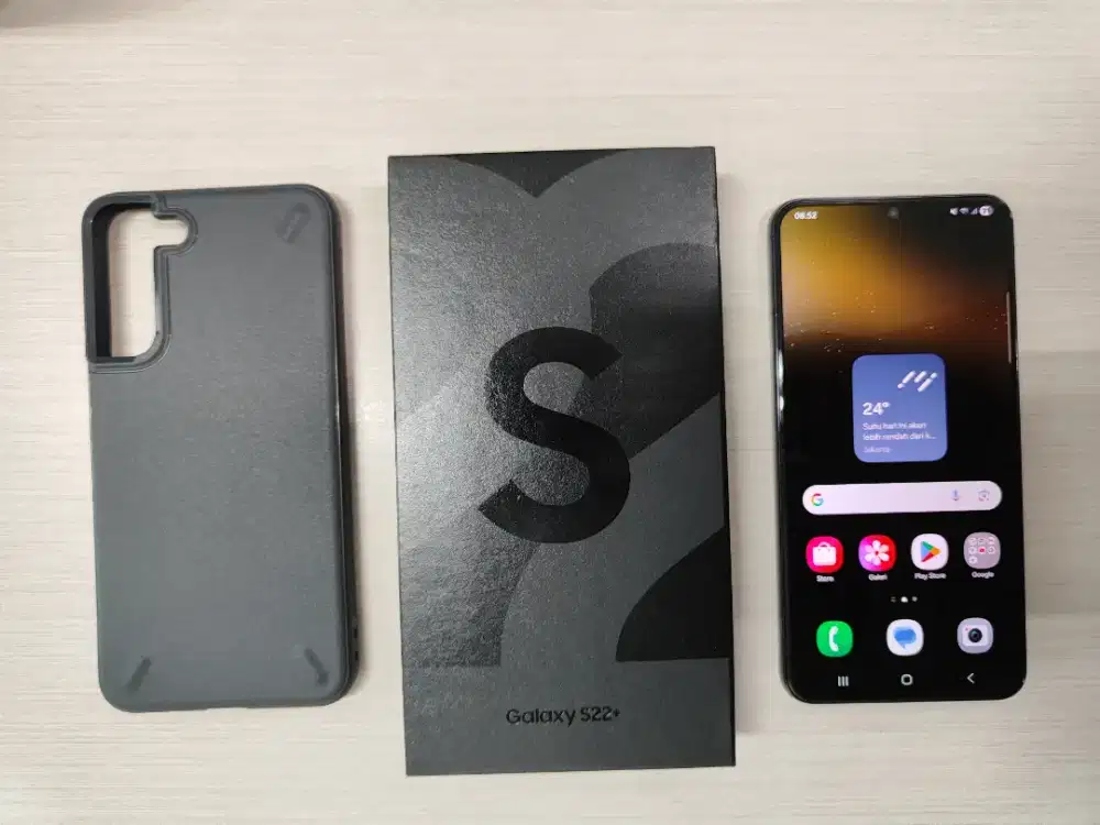Samsung Galaxy S22 Plus 8/256 Fullset Mulus Like New