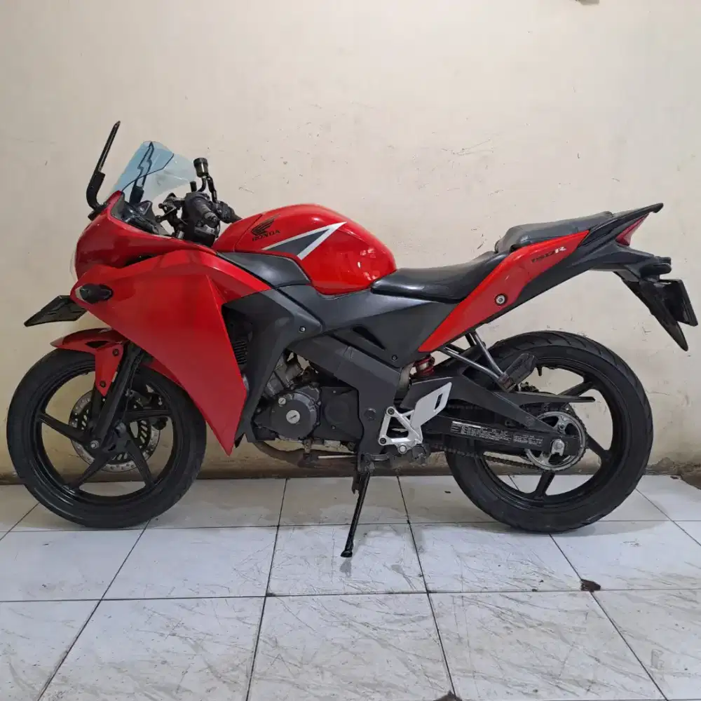 Honda CBR 150 bluit up 2012
