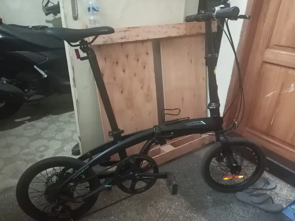 Sepeda lipat Pasific Alloy