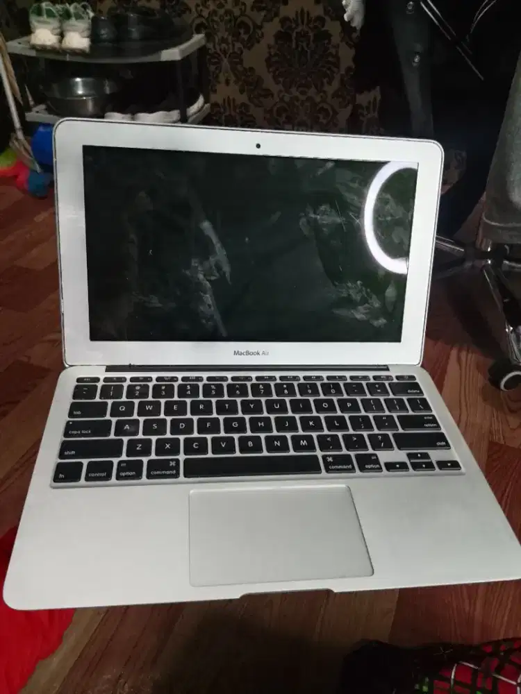 Macbook air 2011 mati