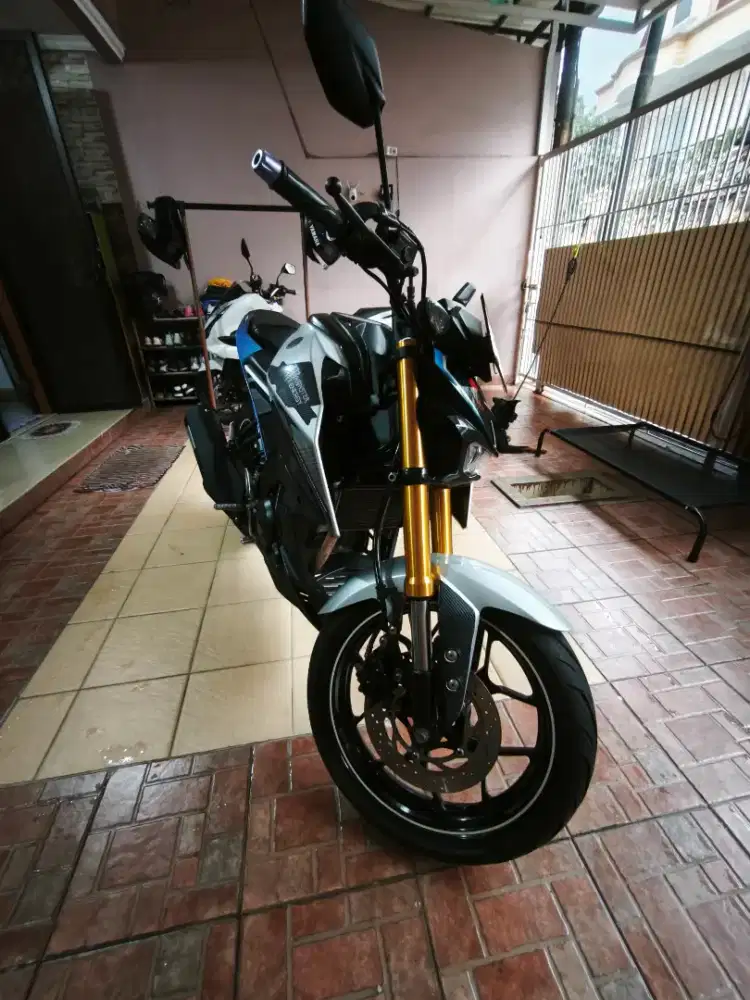 Yamaha Naked Xabre  Simpanan Kondisi Istimewa